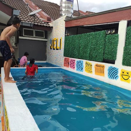 Jeli Homestay Ayer Puteh Jeli Kelantan Private Swimming Pool Kampong Jeli Kerawat Exteriér fotografie